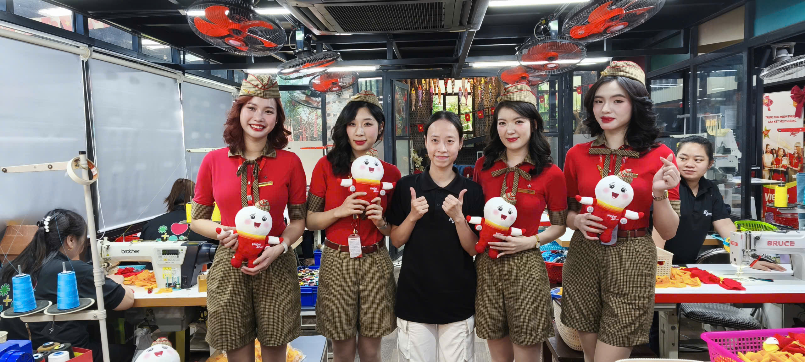 Đoàn doanh nghiệp trải nghiệm workshop