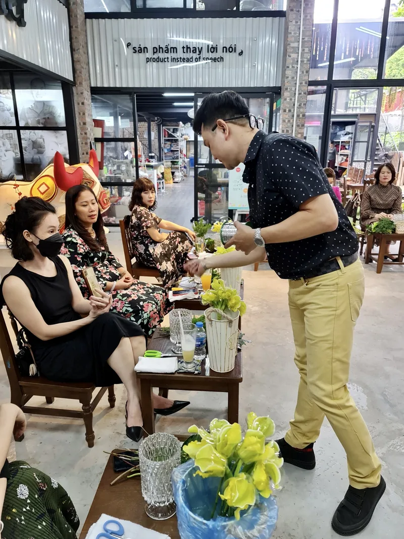 KymViet Café